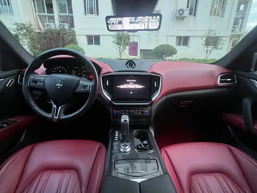 Maserati Ghibli 2021 2.0T