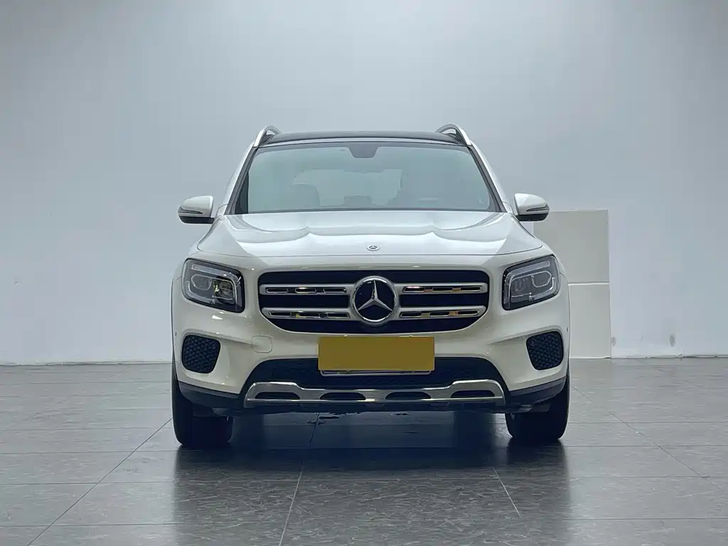 Mercedes-Benz GLB — миниатюра 2