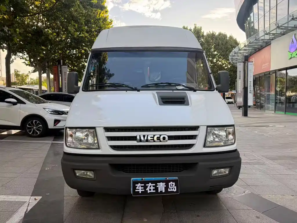 IVECO Daily — миниатюра 2