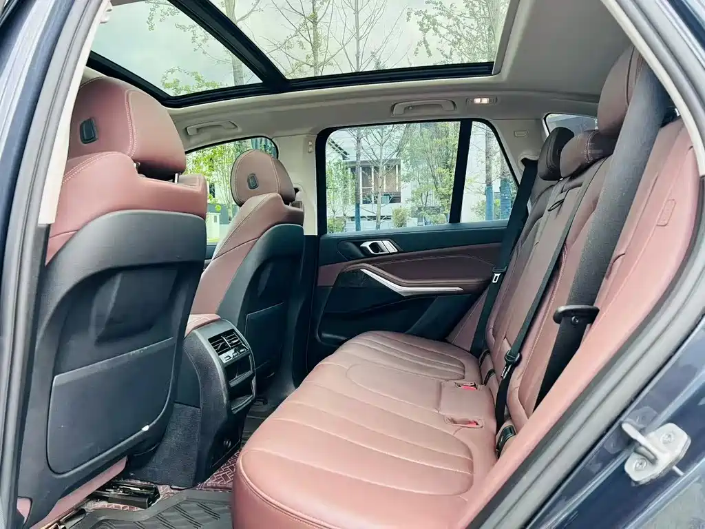 BMW X5 (Import) — миниатюра 9