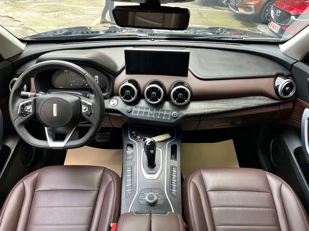 WEI PAI WEI BRAND VV7