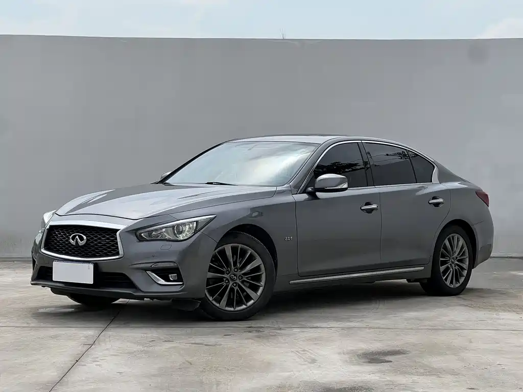 Купить Infiniti Q50L