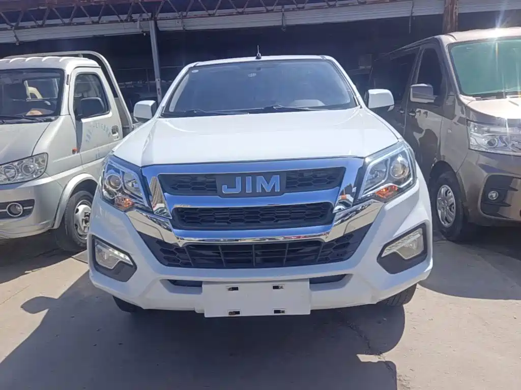 Isuzu RE-MAX Ruimai — миниатюра 3