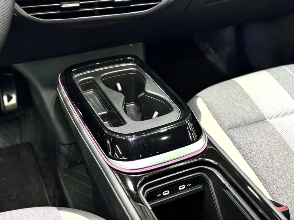 VOLKSWAGEN ID.4 CROZZ