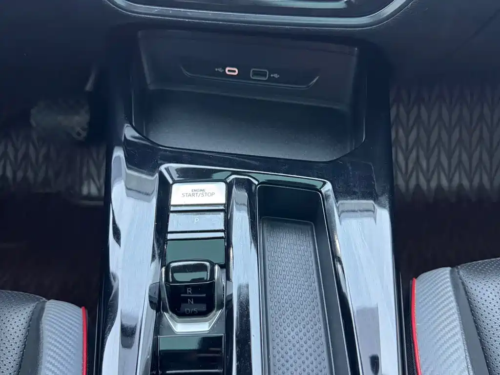 Volkswagen Lamando — миниатюра 10