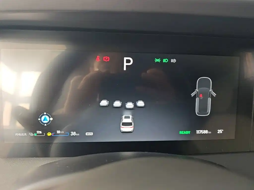 Li Auto Li ONE — миниатюра 12
