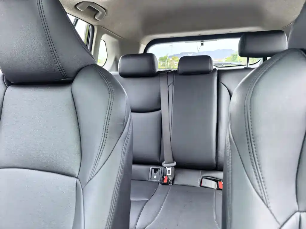 Toyota Frontlander 2.0L CVT Leading Edition, фото 8