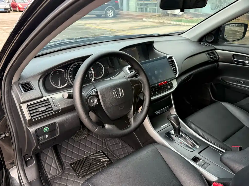 Honda Accord 2015 2.0L LX Comfort