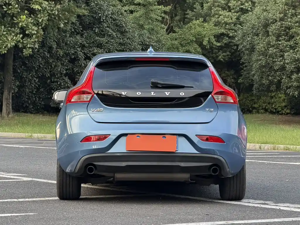Volvo V40 — миниатюра 6