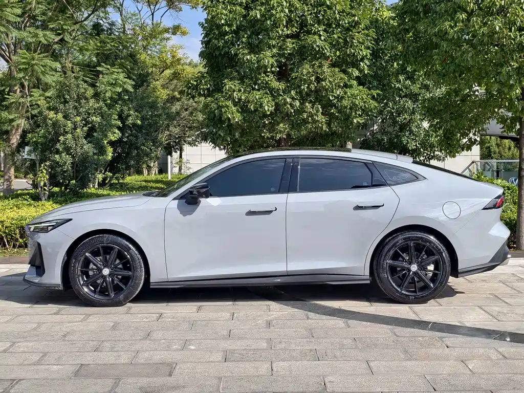 Changan UNI-V — миниатюра 21