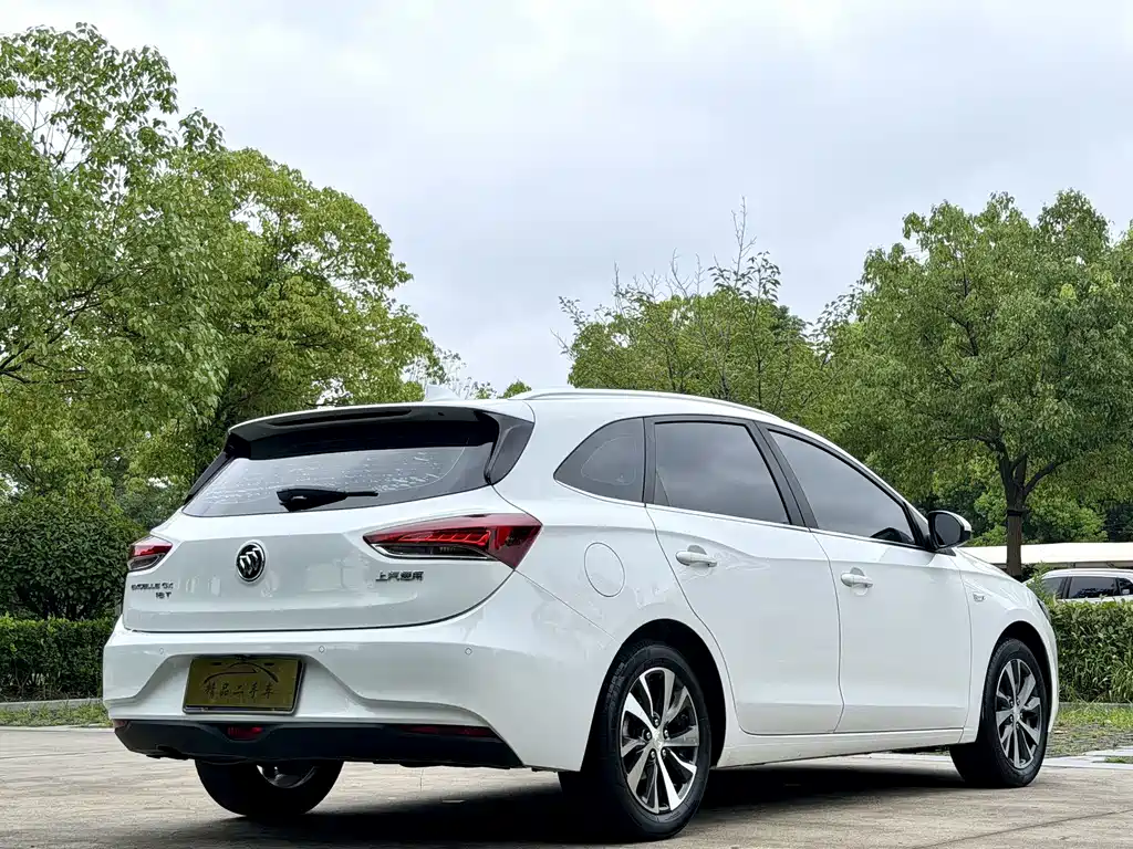 Buick Excelle — миниатюра 12