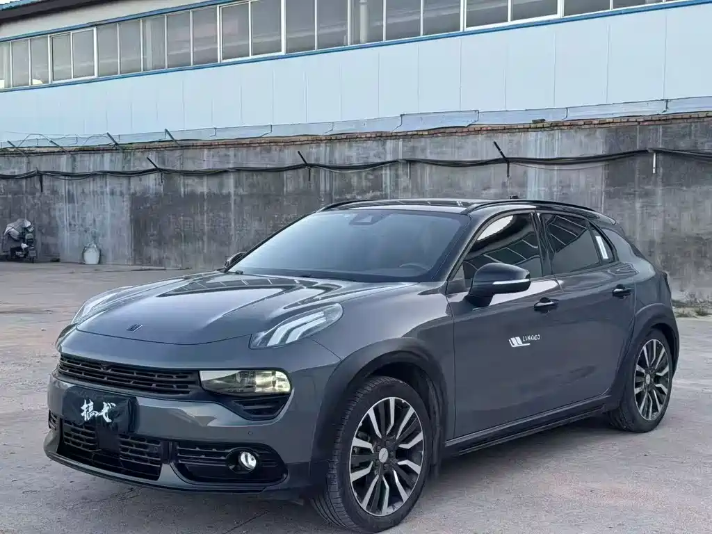 Lynk & Co 02 — миниатюра 2