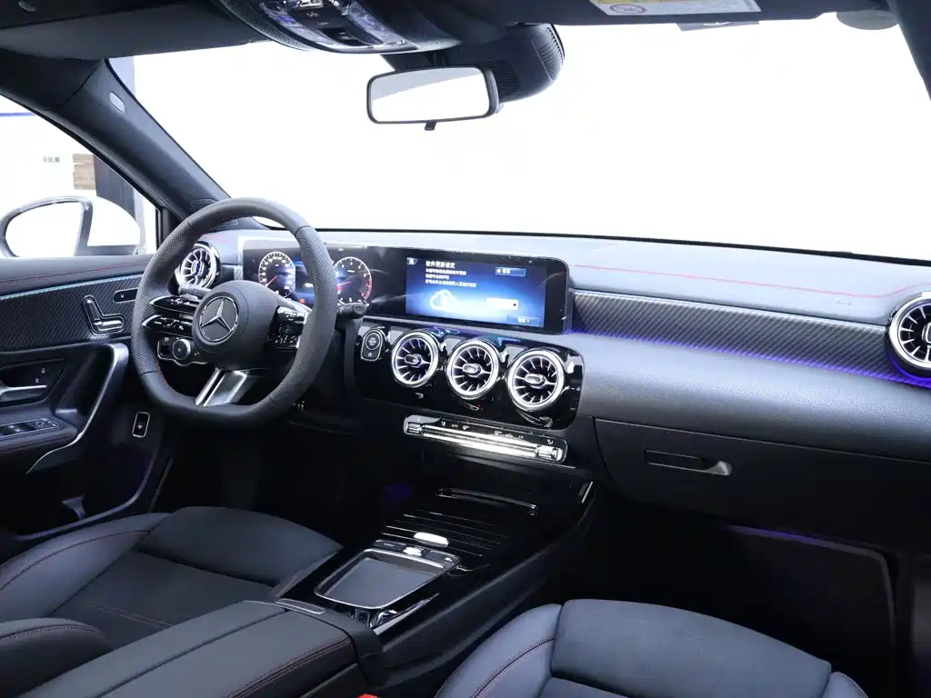 Mercedes-Benz A-Class — миниатюра 20