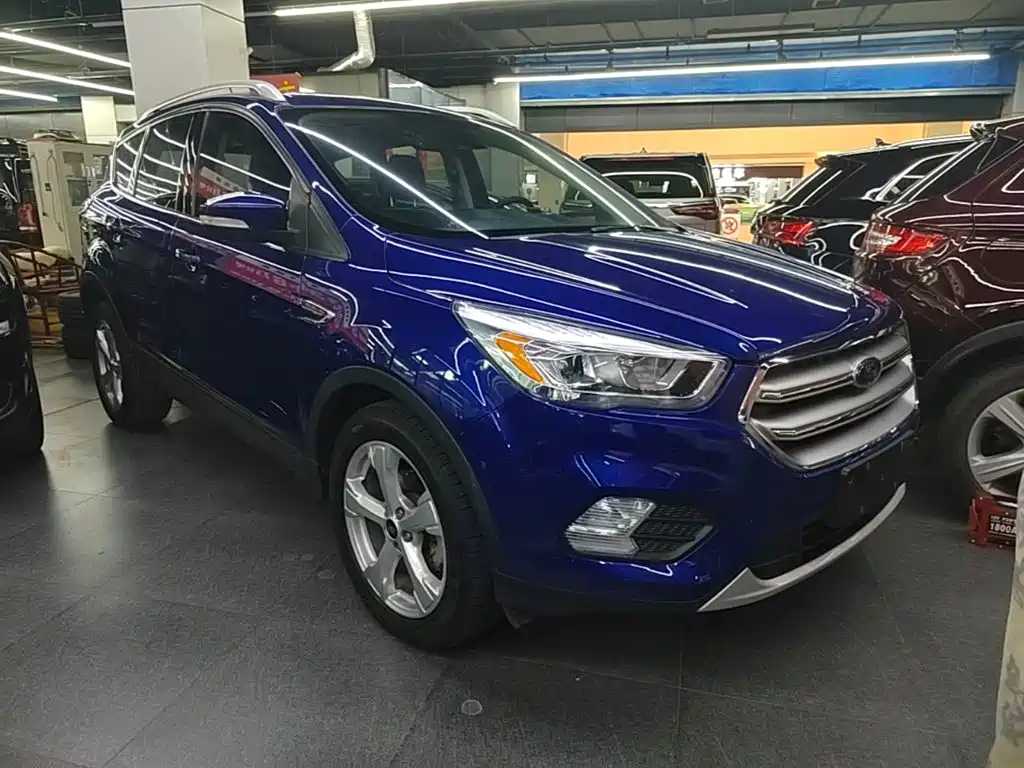 Ford Kuga — миниатюра 4