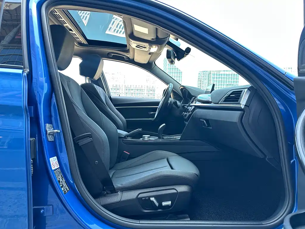 BMW 3 Series — миниатюра 22