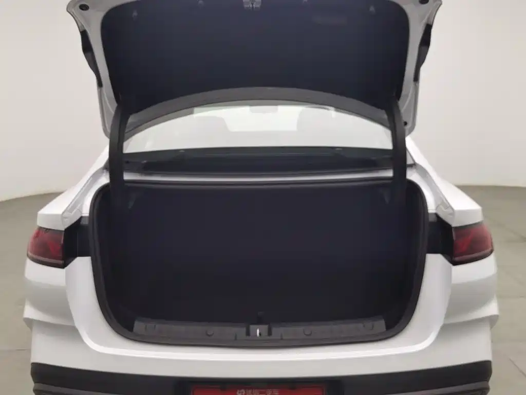 BYD Qin L — миниатюра 16