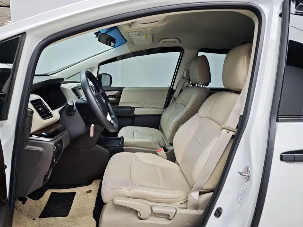 Honda Odyssey — миниатюра 7