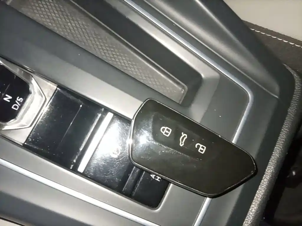 Volkswagen Golf — миниатюра 9