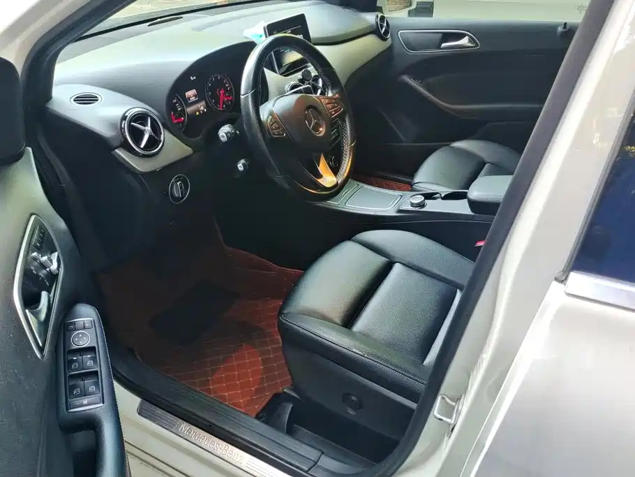 Mercedes-Benz B-Class — миниатюра 9