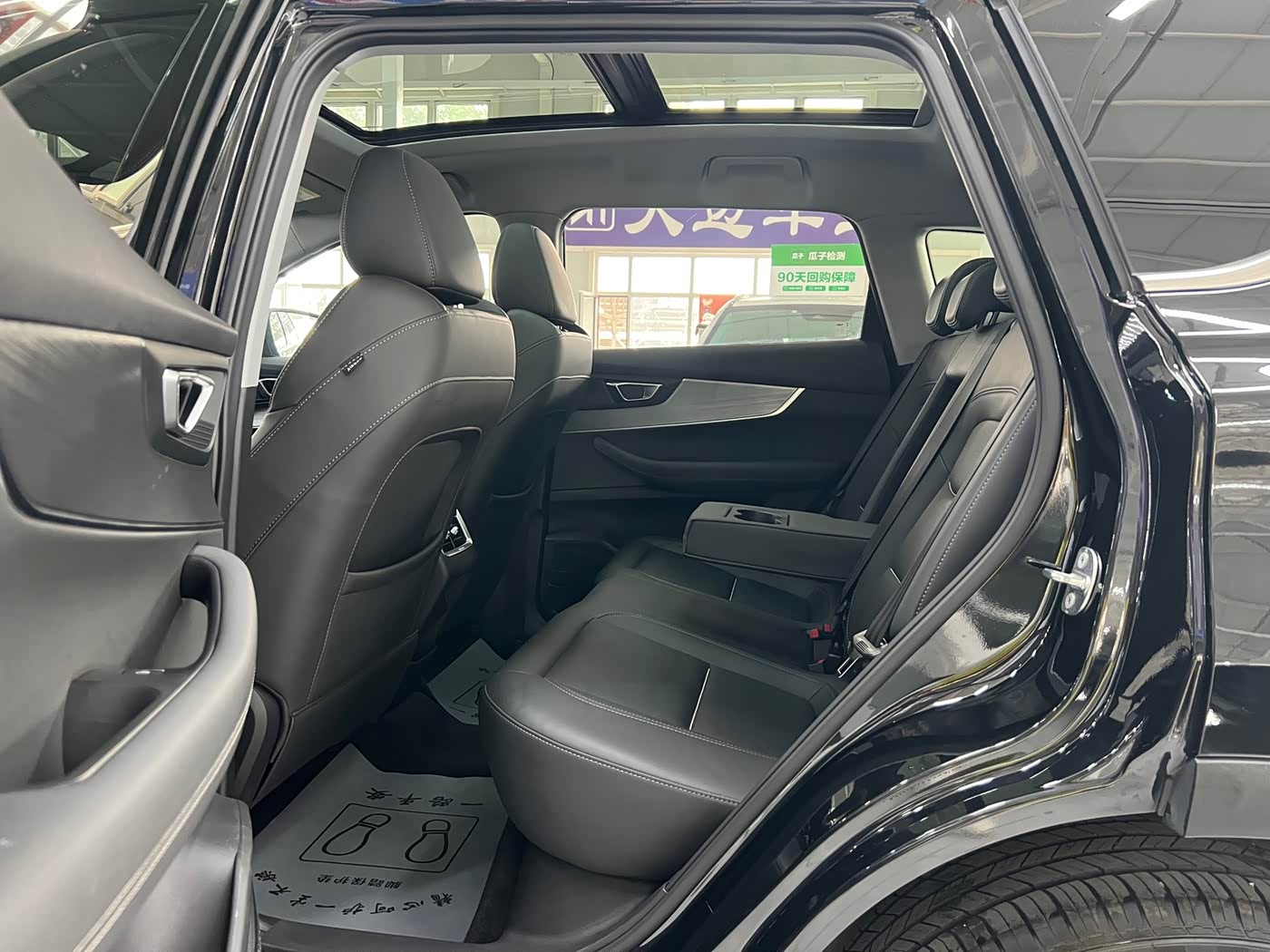 CHERY Tiggo 7 PLUS 1.5 л 2022 г. Чёрный, пробег 23000 км