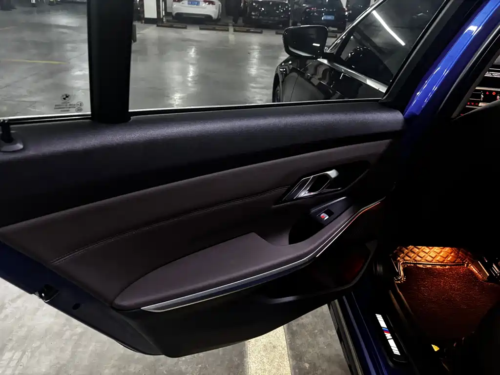 BMW 3 Series — миниатюра 11