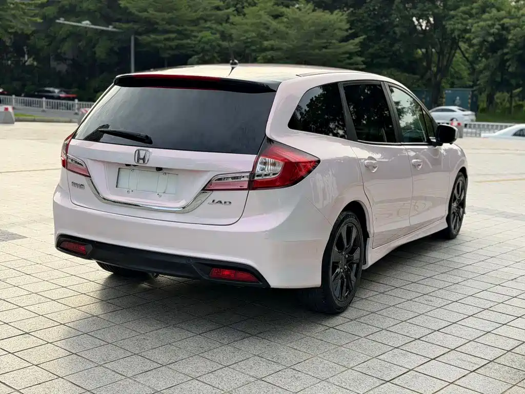 Honda Jade — миниатюра 6