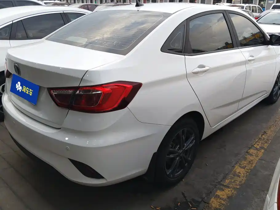 Changan Eado DT — миниатюра 3