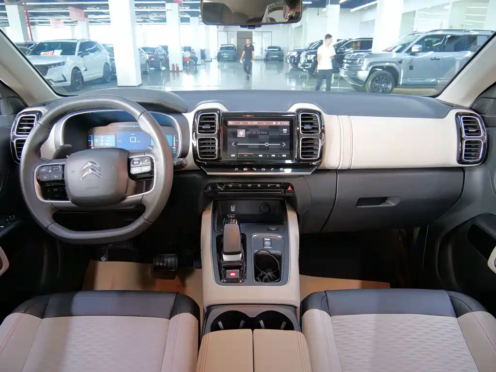 Citroen C5 AIRCROSS New Energy — миниатюра 4