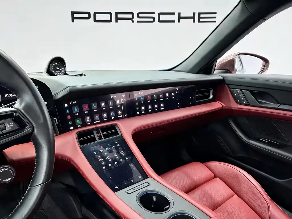 Porsche Taycan — миниатюра 7