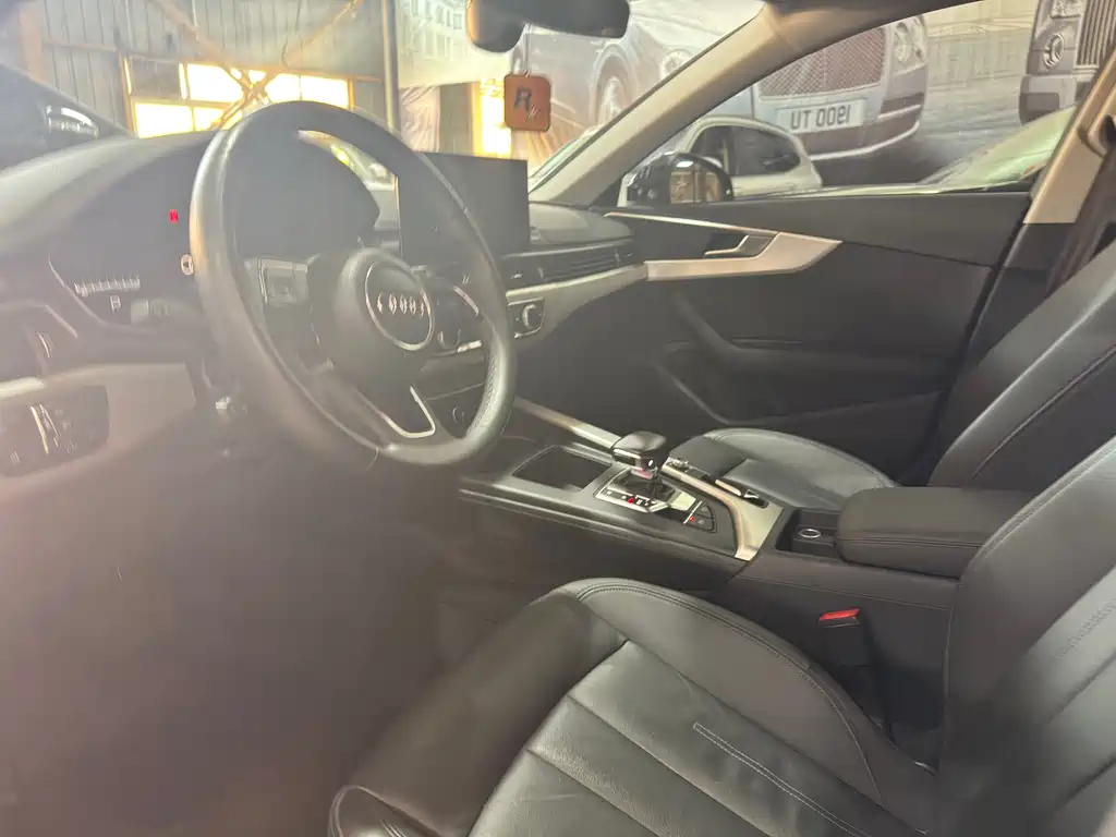 Audi A4 (Import) — миниатюра 4