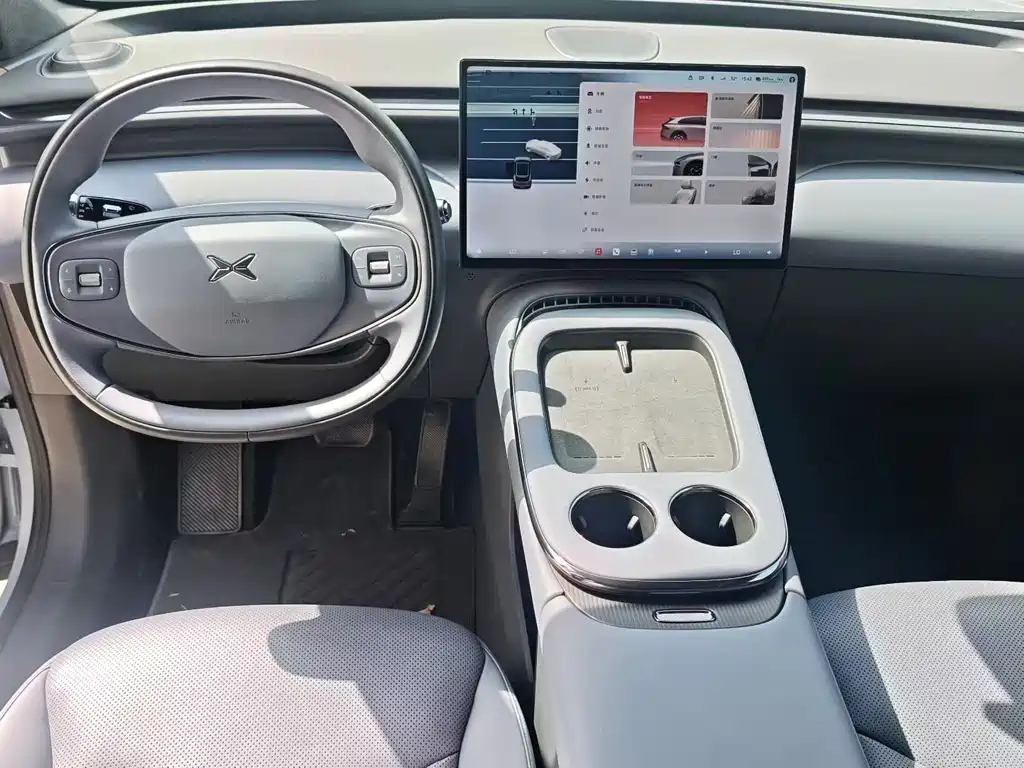 XPeng G7 — миниатюра 4