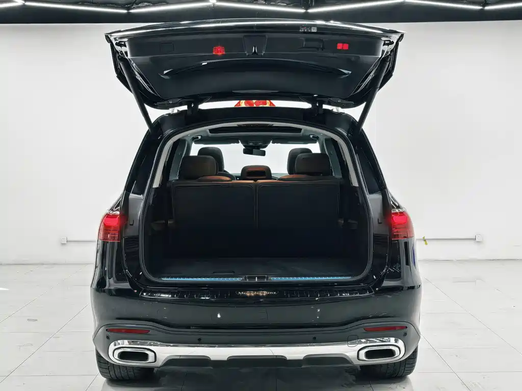 Mercedes-Benz GLS — миниатюра 30