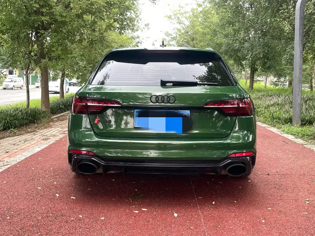Audi RS 4 — миниатюра 4