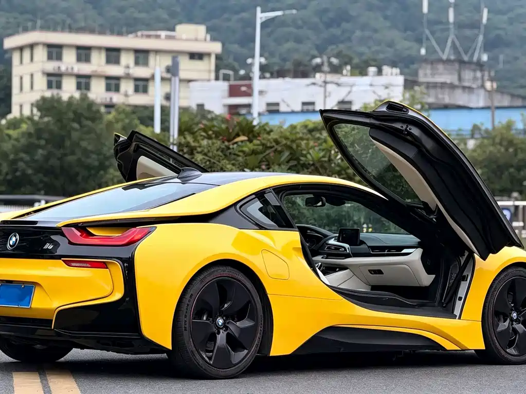 BMW i8 — миниатюра 6