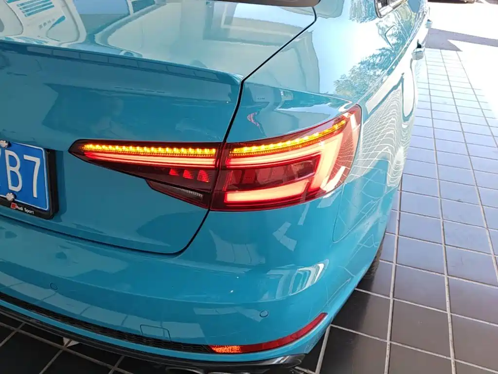 Audi S4 — миниатюра 8