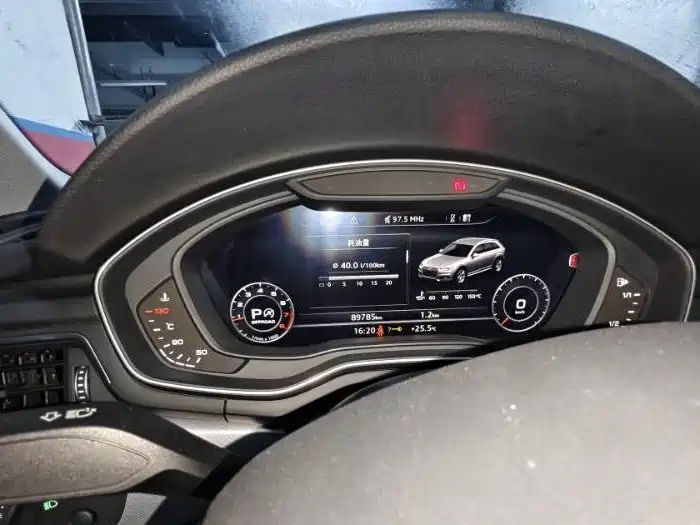 Audi A4 (Import) — миниатюра 4