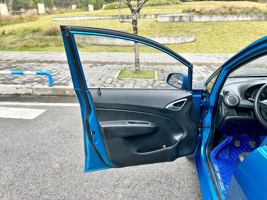 Chevrolet Sail — миниатюра 6