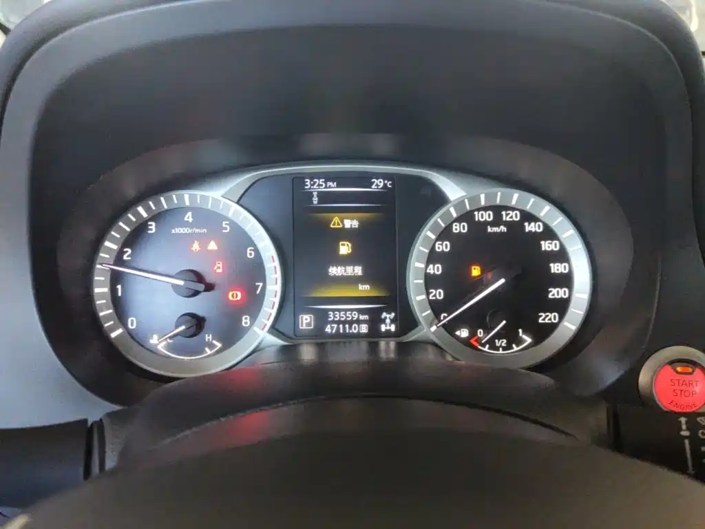 Nissan Terra — миниатюра 12