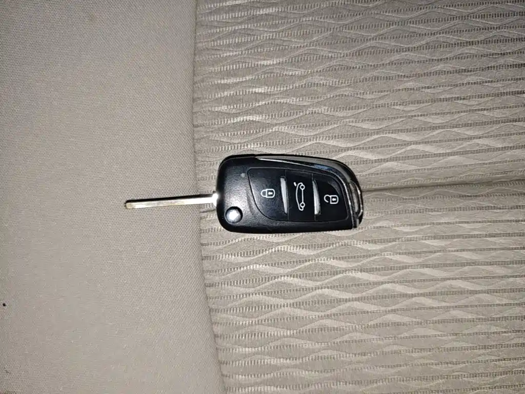Buick Excelle — миниатюра 9