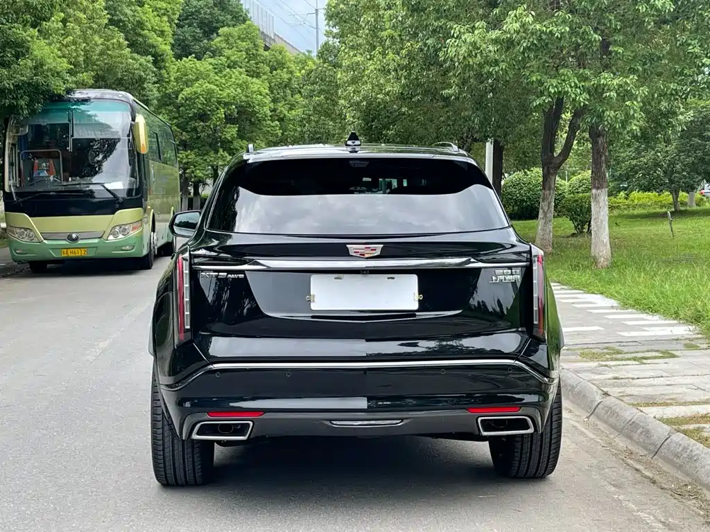 Cadillac XT5 — миниатюра 6