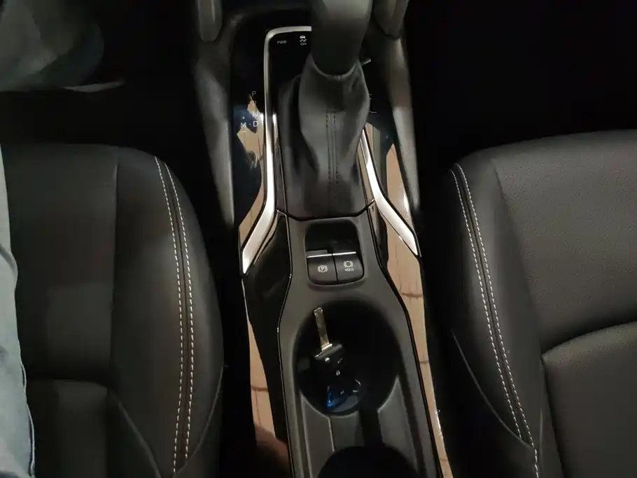 Toyota Frontlander — миниатюра 16