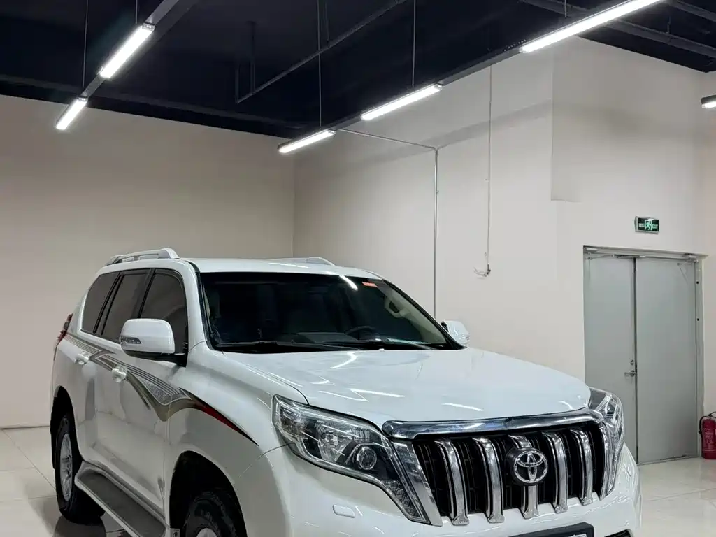 Toyota Prado (Import) — миниатюра 3
