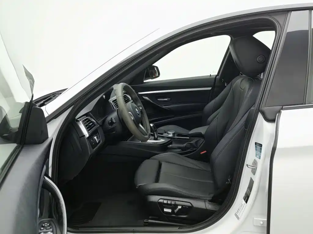 BMW 3 Series GT — миниатюра 10