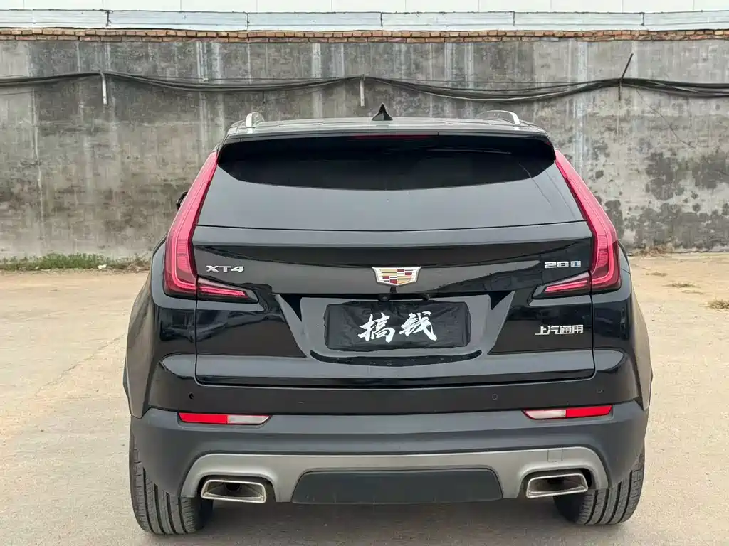 Cadillac XT4 — миниатюра 8