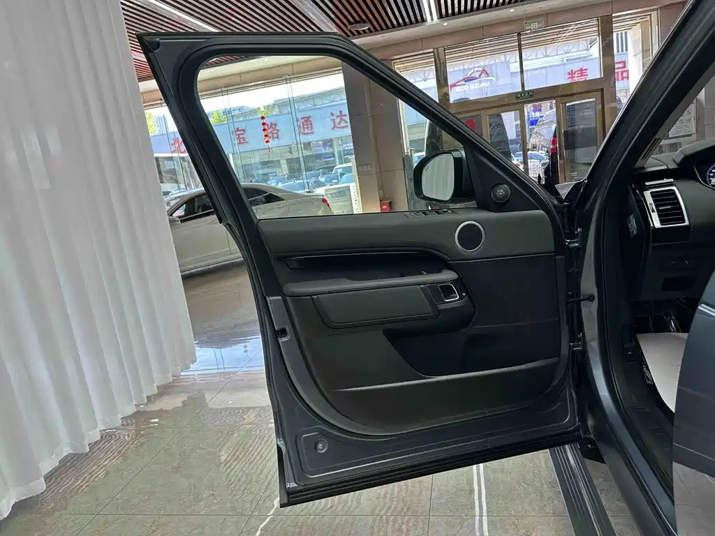 Land Rover Discovery — миниатюра 15