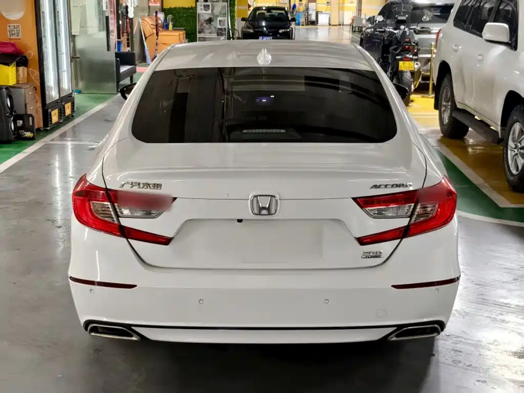 Honda Accord — миниатюра 19