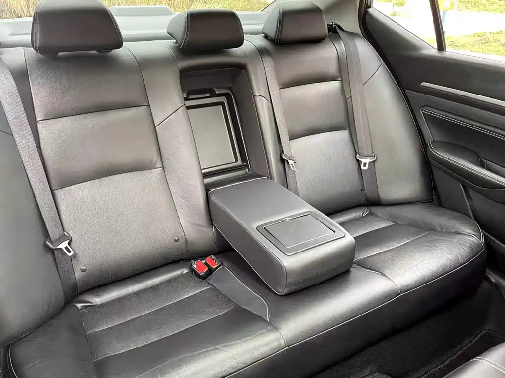 Nissan Teana — миниатюра 15