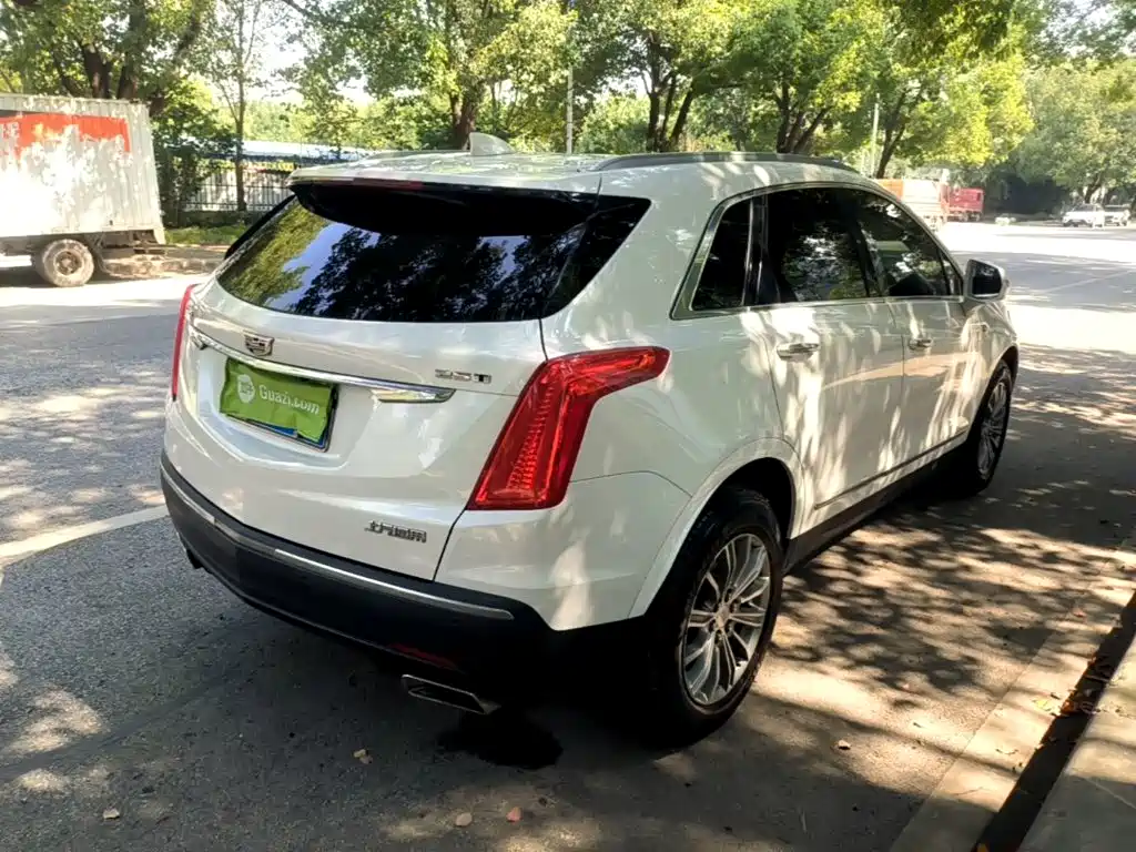 Cadillac XT5 — миниатюра 7