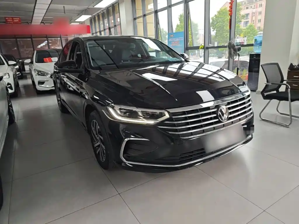 Volkswagen Lavida — миниатюра 4