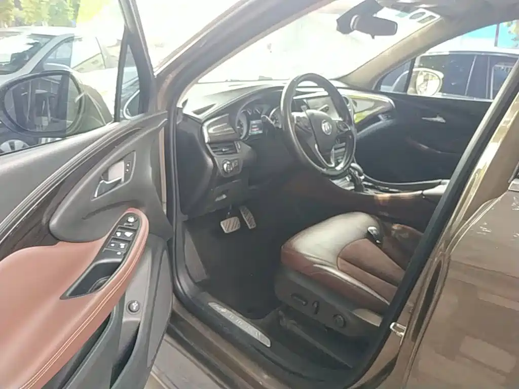 Buick Envision Plus — миниатюра 16
